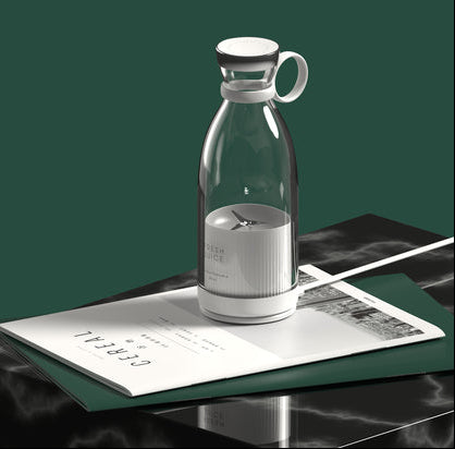 1005003509702753-white